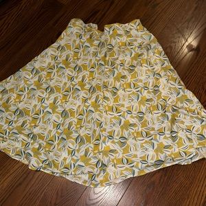 Patterned skirt